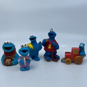 Lot of Vintage Sesame Street Cookie Monster PVC Figure Please Read